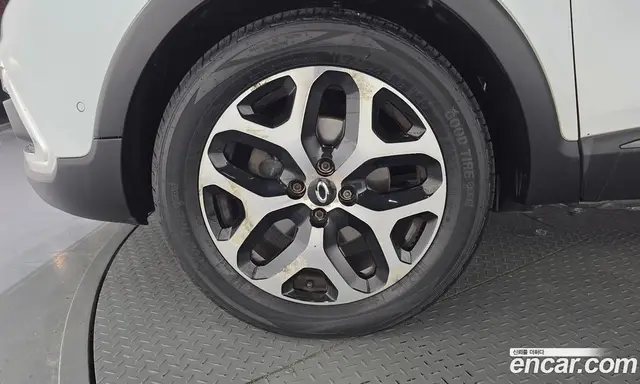 Renault (Samsung) QM3 2017 1.5 автомат (гидро), миниатюра 5 Renault (Samsung) QM3 2017 1.5 автомат (гидро), миниатюра 5
