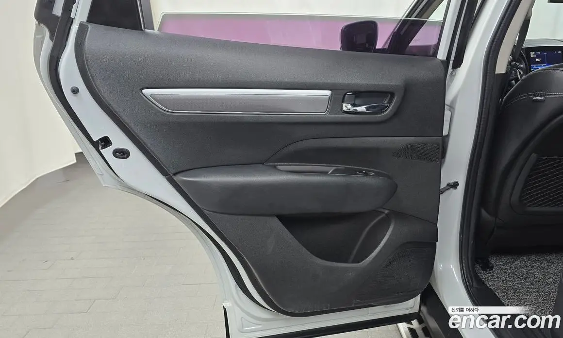 Renault (Samsung) QM6 2016 2.0 автомат (гидро), фото 15 Renault (Samsung) QM6 2016 2.0 автомат (гидро), фото 15