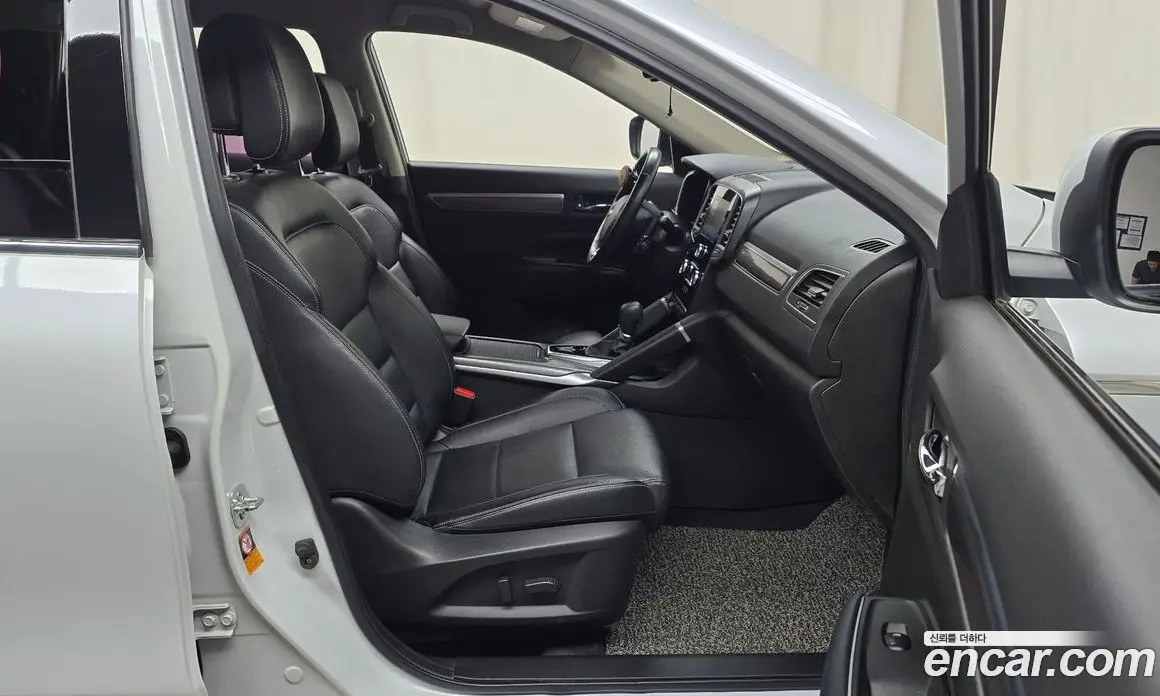 Renault (Samsung) QM6 2016 2.0 автомат (гидро), фото 16 Renault (Samsung) QM6 2016 2.0 автомат (гидро), фото 16