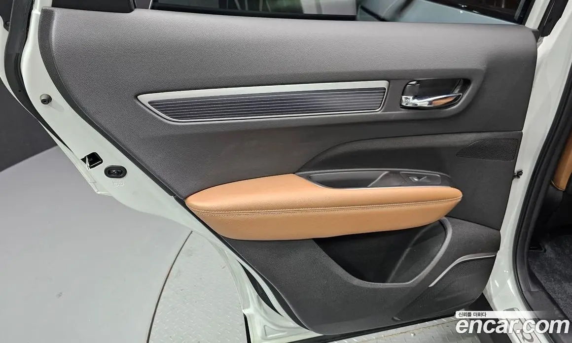 Renault (Samsung) QM6 2022 2.0 автомат (гидро), фото 15 Renault (Samsung) QM6 2022 2.0 автомат (гидро), фото 15