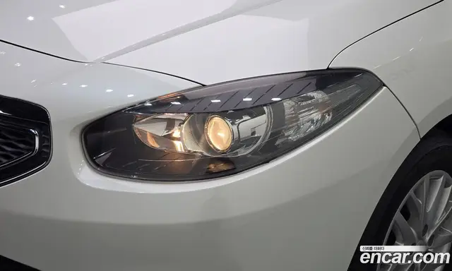 Renault (Samsung) SM3 2013 1.6 автомат (гидро), миниатюра 8 Renault (Samsung) SM3 2013 1.6 автомат (гидро), миниатюра 8