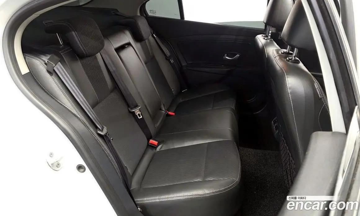 Renault (Samsung) SM3 2014 1.6 автомат (гидро), фото 17 Renault (Samsung) SM3 2014 1.6 автомат (гидро), фото 17