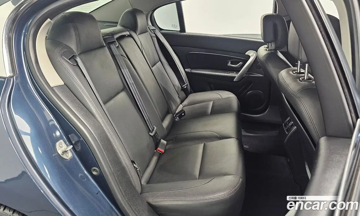 Renault (Samsung) SM5 2015 2.0 автомат (гидро), фото 17 Renault (Samsung) SM5 2015 2.0 автомат (гидро), фото 17