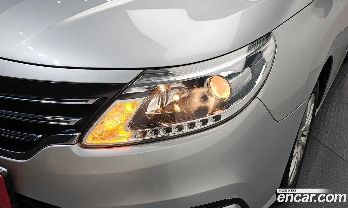 Renault (Samsung) SM5 2016 2.0 автомат (гидро), фото 8 Renault (Samsung) SM5 2016 2.0 автомат (гидро), фото 8