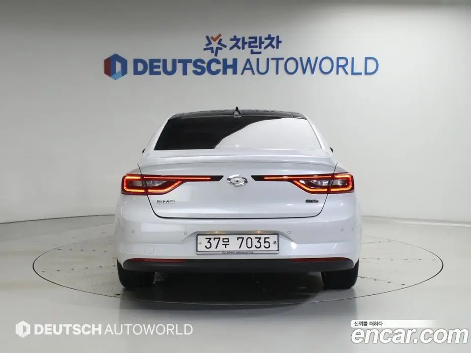 Renault (Samsung) SM6 2018 2.0 автомат (гидро), фото 3 Renault (Samsung) SM6 2018 2.0 автомат (гидро), фото 3