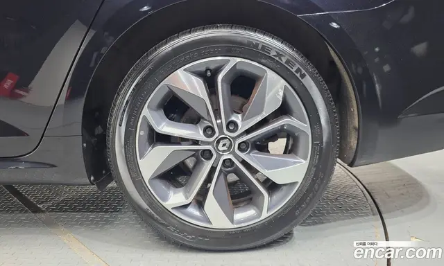 Renault (Samsung) SM6 2019 2.0 автомат (гидро), миниатюра 6 Renault (Samsung) SM6 2019 2.0 автомат (гидро), миниатюра 6