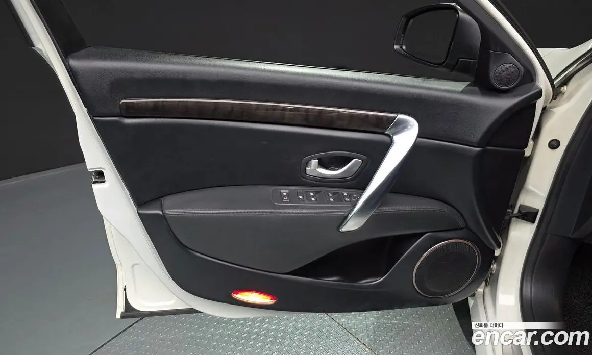 Renault (Samsung) SM7 2011 2.5 автомат (гидро), фото 14