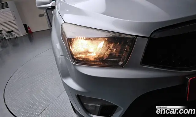 SsangYong Korando 2012 2.0 автомат (гидро), миниатюра 8
