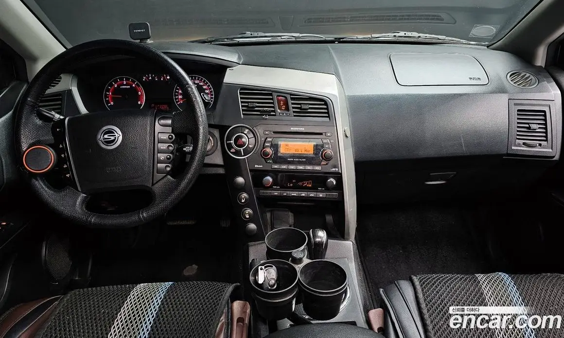 SsangYong Korando 2012 2.0 автомат (гидро), фото 10