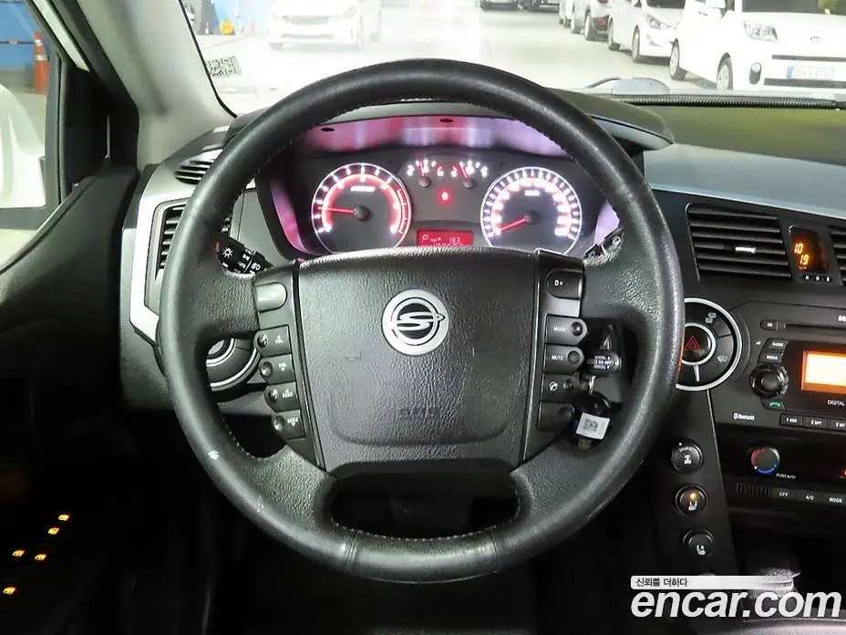 SsangYong Korando 2013 2.0 автомат (гидро), фото 10
