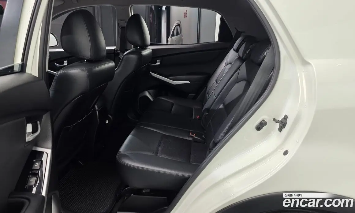 SsangYong Korando 2014 2.0 автомат (гидро), фото 18 SsangYong Korando 2014 2.0 автомат (гидро), фото 18