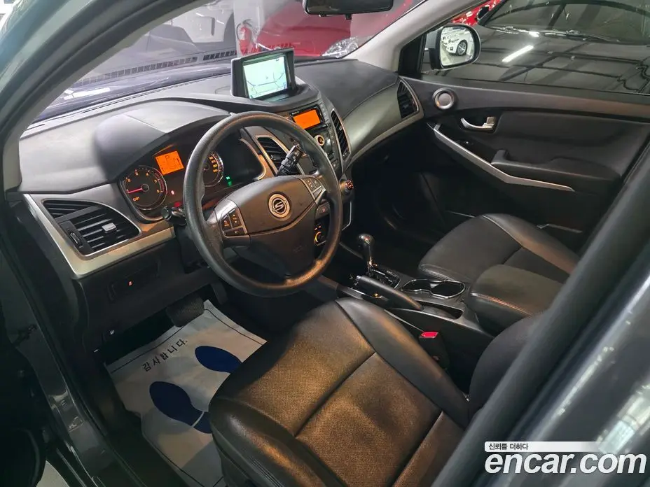SsangYong Korando 2016 2.2 автомат (гидро), фото 10