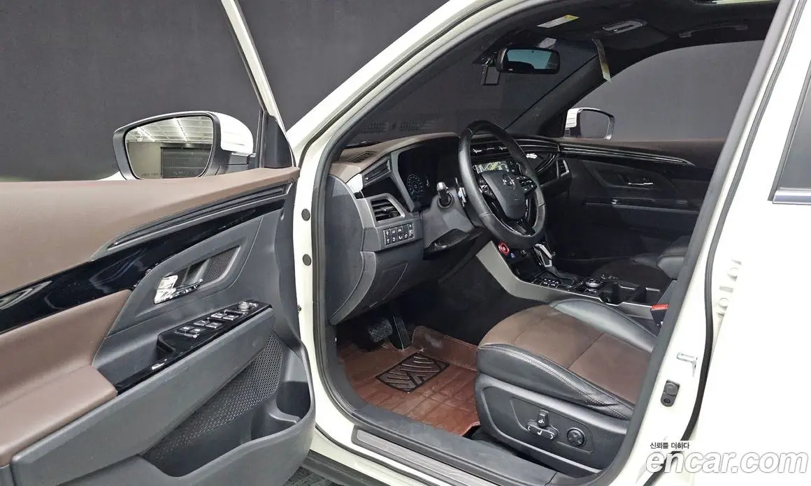 SsangYong Korando 2019 1.6 автомат (гидро), фото 13