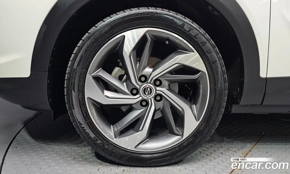 SsangYong Korando 2019 1.6 автомат (гидро), фото 5