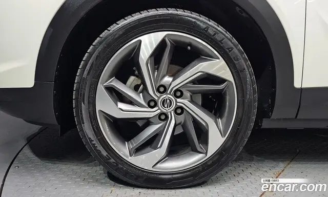 SsangYong Korando 2019 1.6 автомат (гидро), миниатюра 5