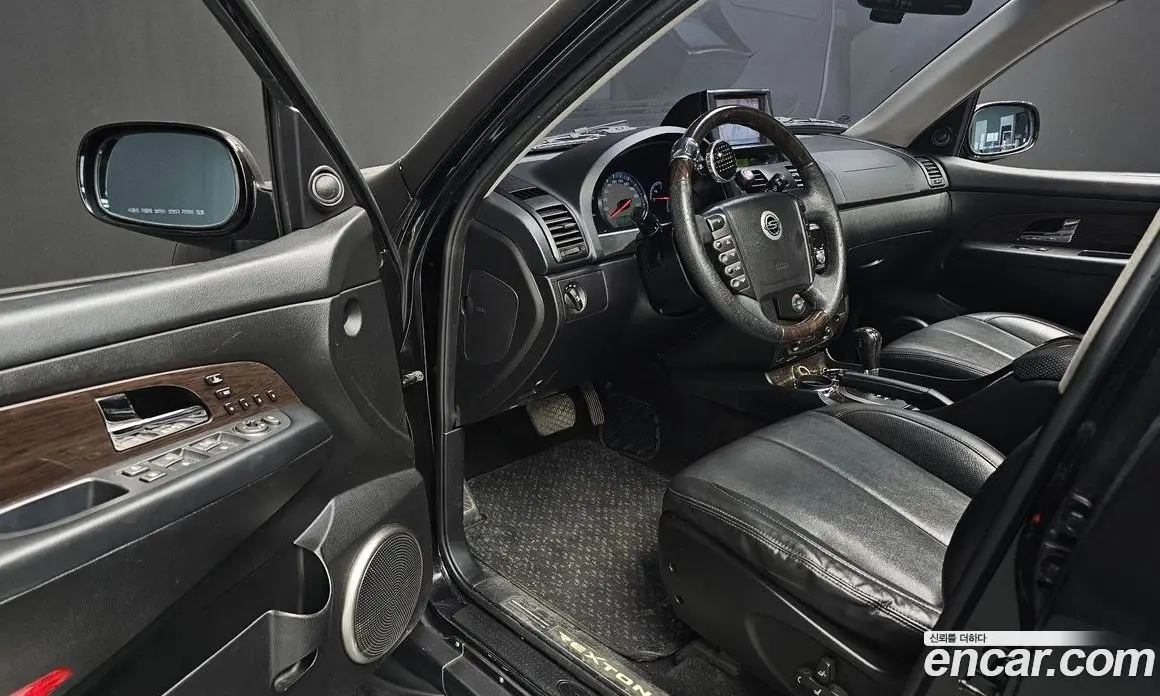 SsangYong Rexton 2011 2.0 автомат (гидро), фото 17 SsangYong Rexton 2011 2.0 автомат (гидро), фото 17