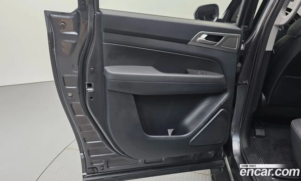 SsangYong Rexton 2018 2.2 автомат (гидро), фото 15