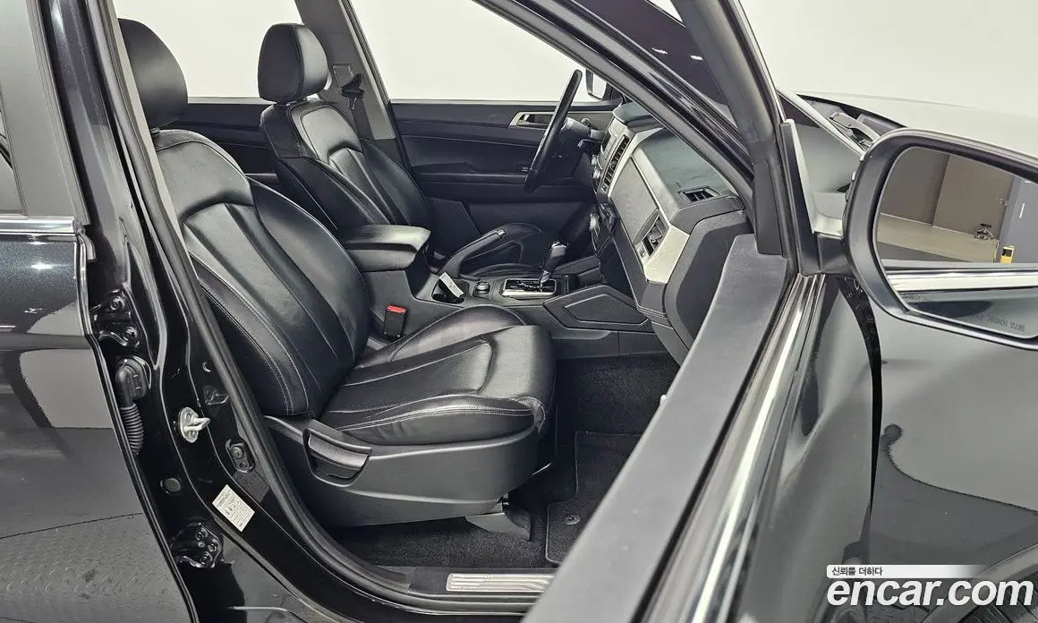 SsangYong Rexton 2018 2.2 автомат (гидро), фото 13