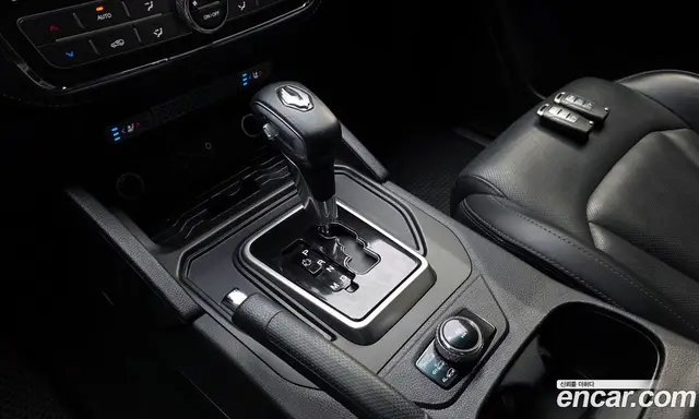 SsangYong Rexton 2019 2.2 автомат (гидро), миниатюра 12