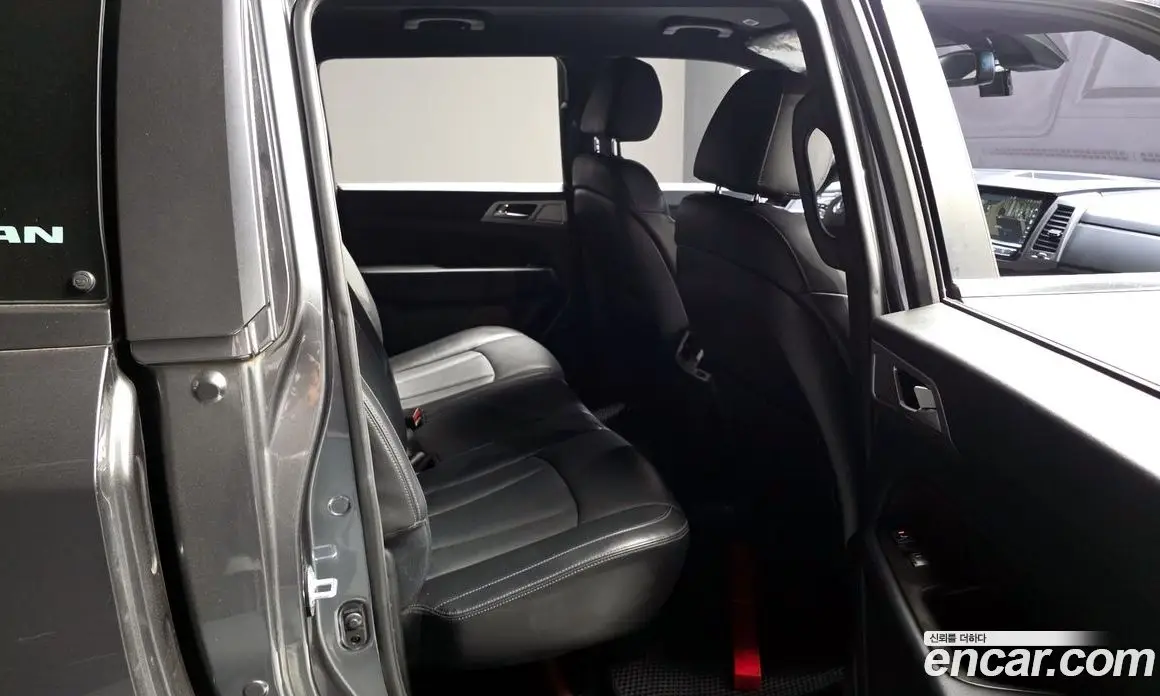 SsangYong Rexton 2019 2.2 автомат (гидро), фото 18 SsangYong Rexton 2019 2.2 автомат (гидро), фото 18