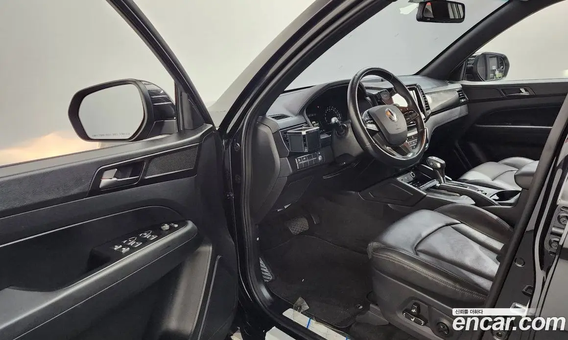 SsangYong Rexton 2020 2.2 автомат (гидро), фото 13