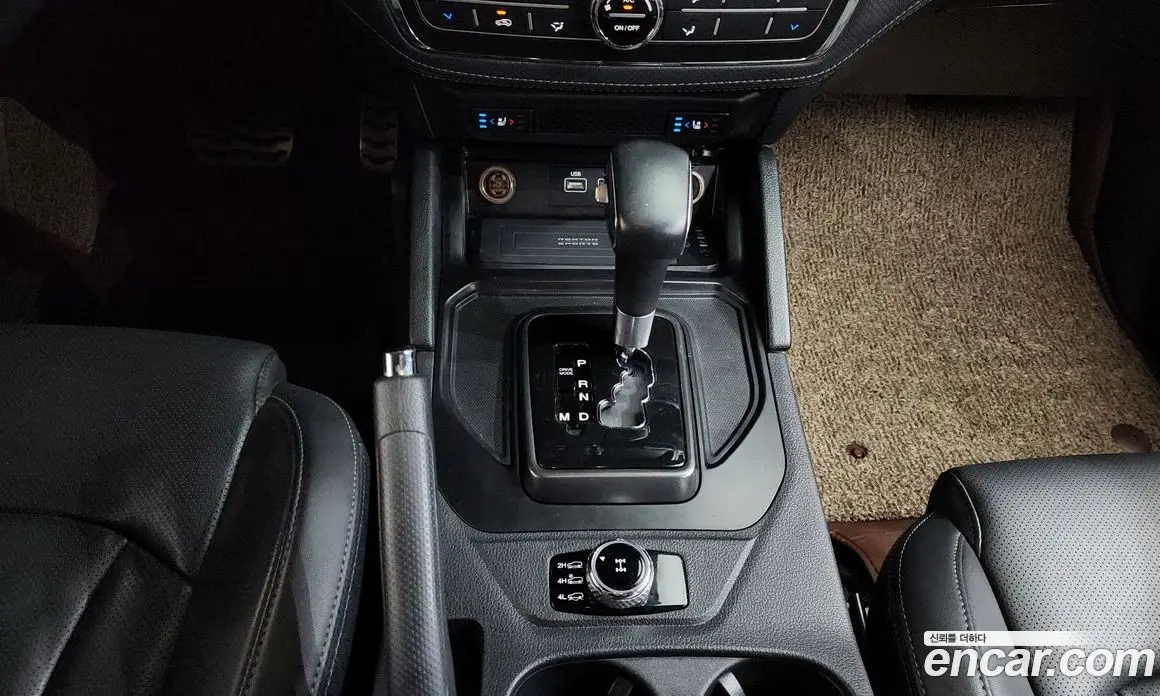 SsangYong Rexton 2022 2.2 автомат (гидро), фото 12