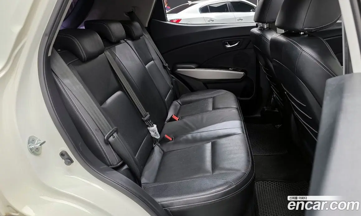 SsangYong TIBOLI 2015 1.6 автомат (гидро), фото 16 SsangYong TIBOLI 2015 1.6 автомат (гидро), фото 16