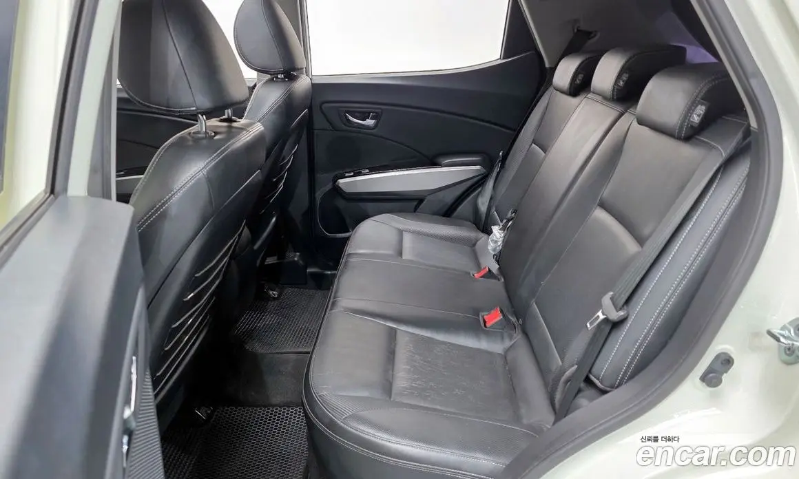 SsangYong TIBOLI 2015 1.6 автомат (гидро), фото 18 SsangYong TIBOLI 2015 1.6 автомат (гидро), фото 18