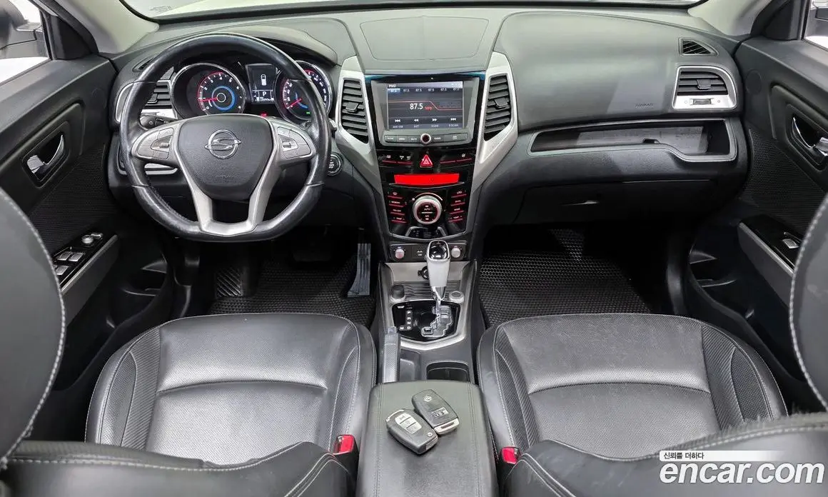 SsangYong TIBOLI 2015 1.6 автомат (гидро), фото 10 SsangYong TIBOLI 2015 1.6 автомат (гидро), фото 10