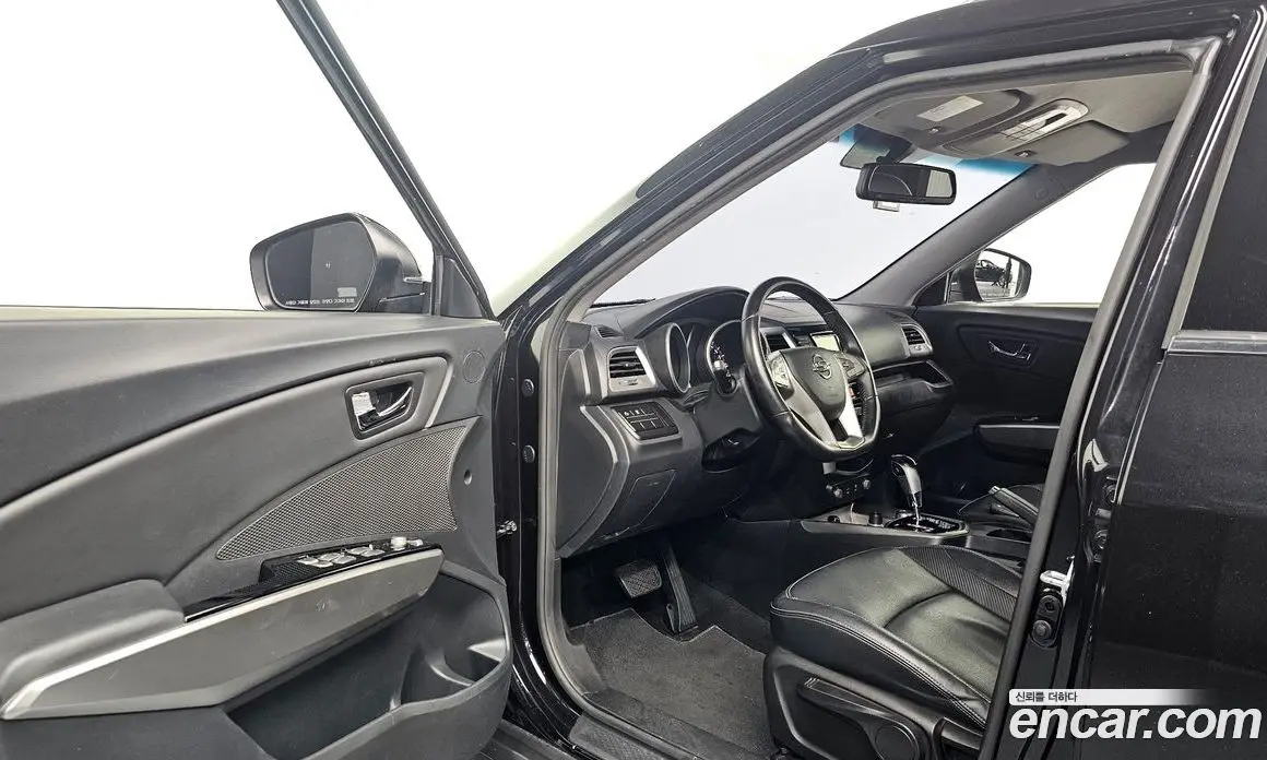 SsangYong TIBOLI 2015 1.6 автомат (гидро), фото 13