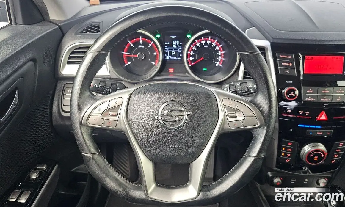 SsangYong TIBOLI 2015 1.6 автомат (гидро), фото 19