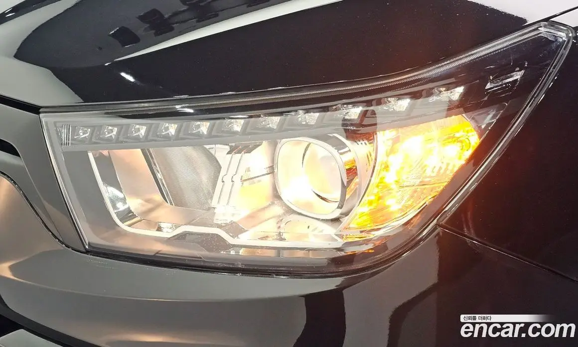 SsangYong TIBOLI 2015 1.6 автомат (гидро), фото 8