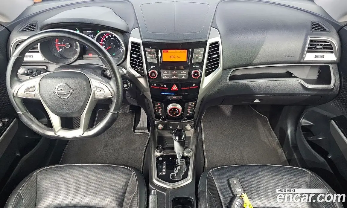 SsangYong TIBOLI 2015 1.6 автомат (гидро), фото 10
