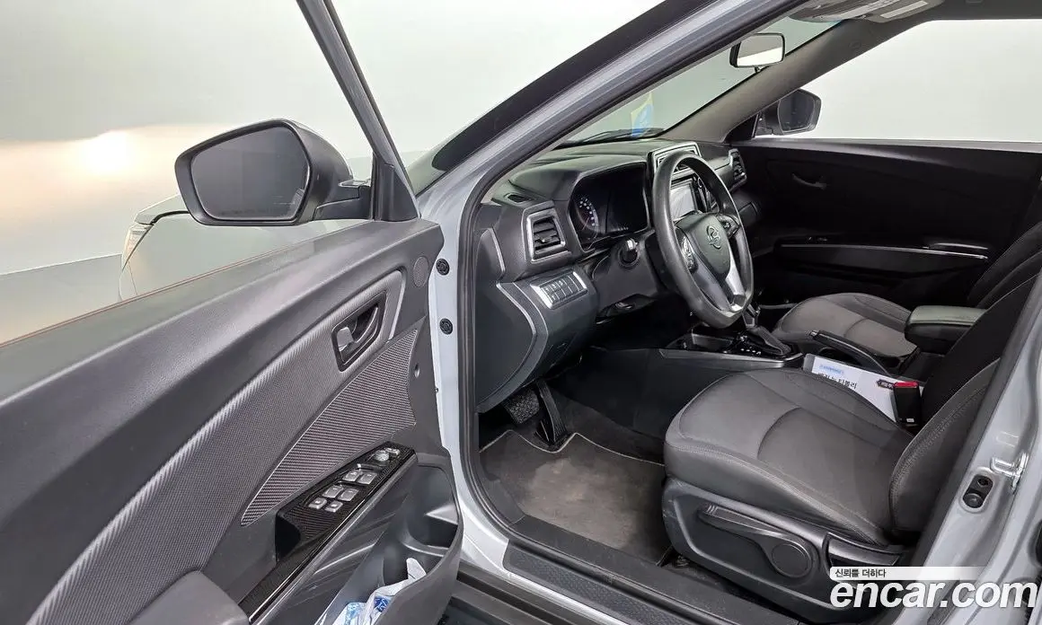 SsangYong TIBOLI 2021 1.5 автомат (гидро), фото 13 SsangYong TIBOLI 2021 1.5 автомат (гидро), фото 13