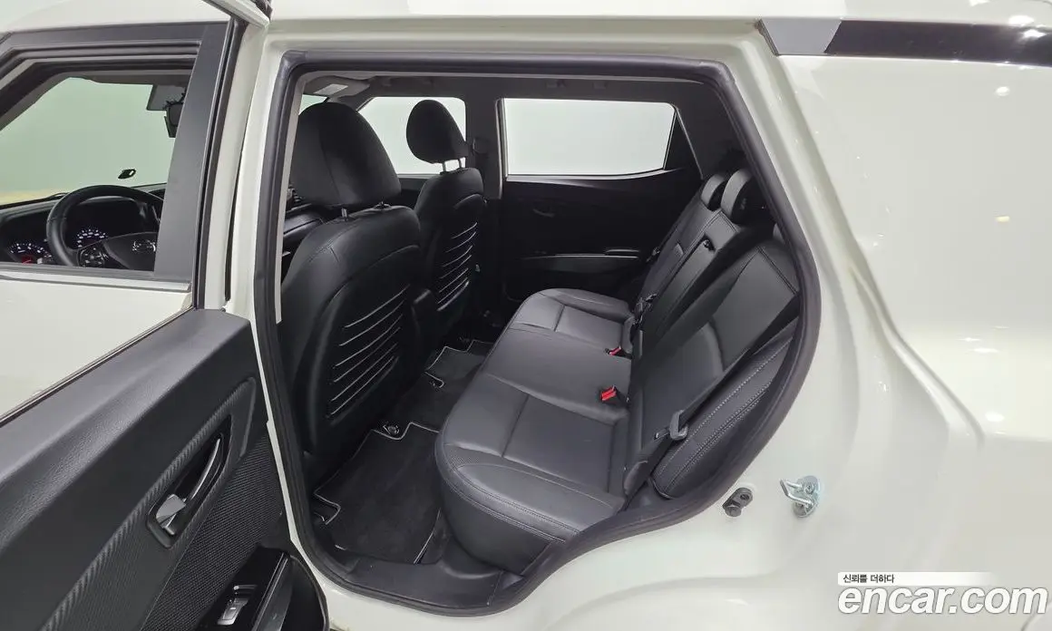 SsangYong TIBOLI 2021 1.5 автомат (гидро), фото 16 SsangYong TIBOLI 2021 1.5 автомат (гидро), фото 16