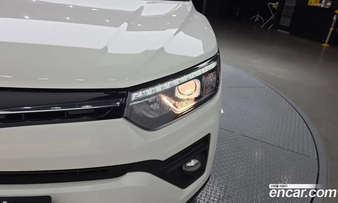 SsangYong TIBOLI 2021 1.5 автомат (гидро), фото 8 SsangYong TIBOLI 2021 1.5 автомат (гидро), фото 8