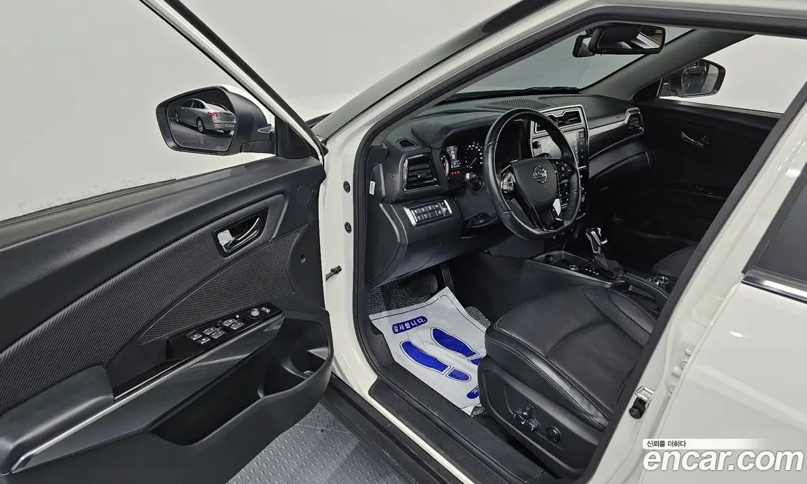 SsangYong TIBOLI 2022 1.5 автомат (гидро), фото 13
