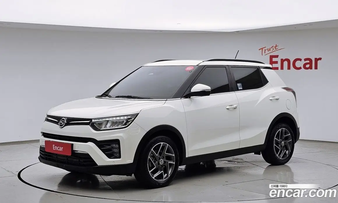 SsangYong TIBOLI 2022 1.5 автомат (гидро), фото 1 SsangYong TIBOLI 2022 1.5 автомат (гидро), фото 1