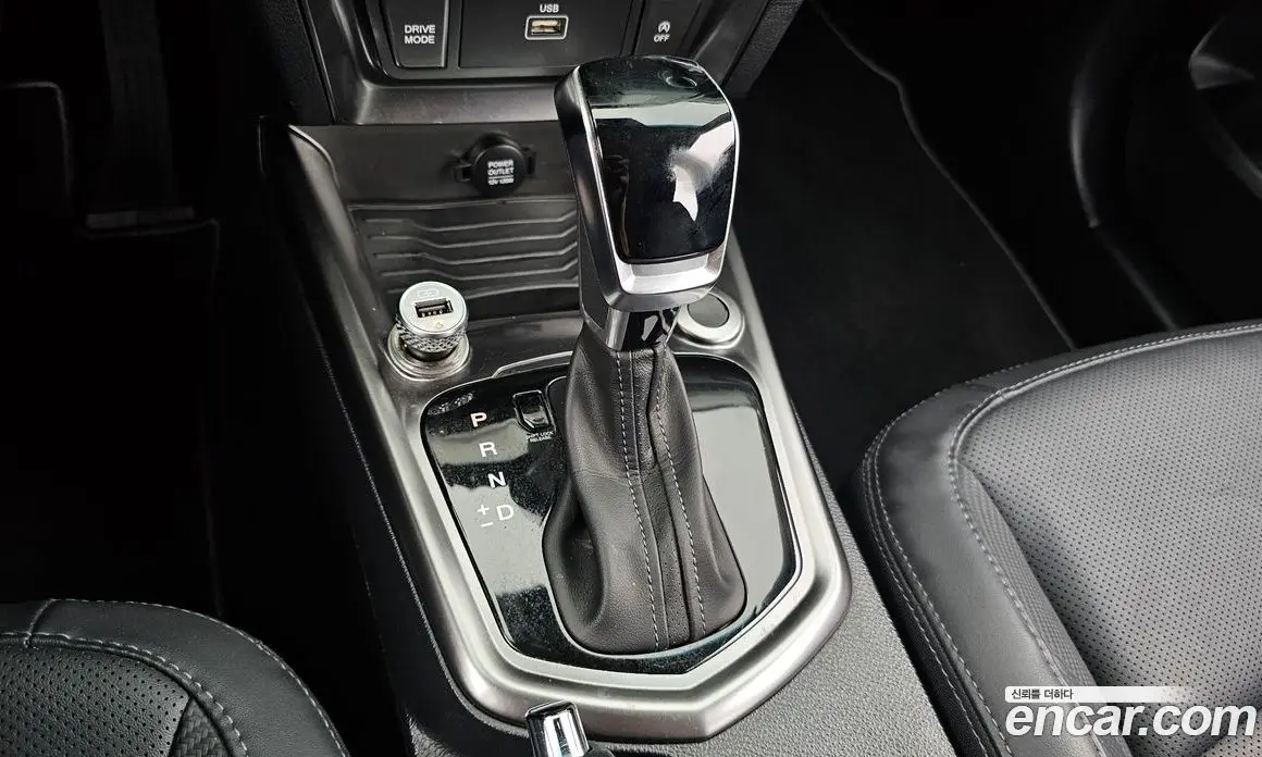 SsangYong TIBOLI 2022 1.5 автомат (гидро), фото 9 SsangYong TIBOLI 2022 1.5 автомат (гидро), фото 9