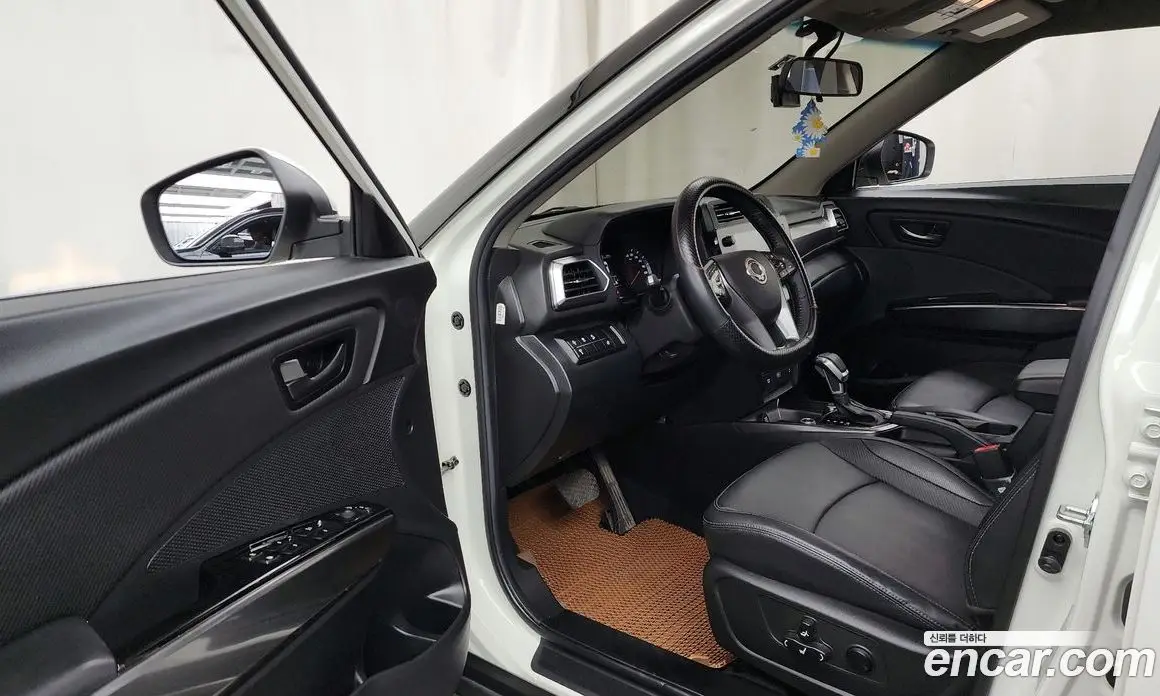 SsangYong TIBOLI 2024 1.5 автомат (гидро), фото 13