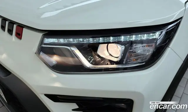 SsangYong TIBOLI 2024 1.5 автомат (гидро), миниатюра 8