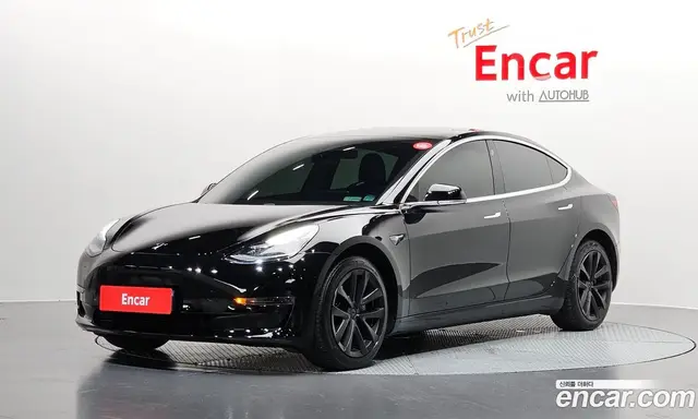 Tesla Model 3, 2019, 64 236 км
