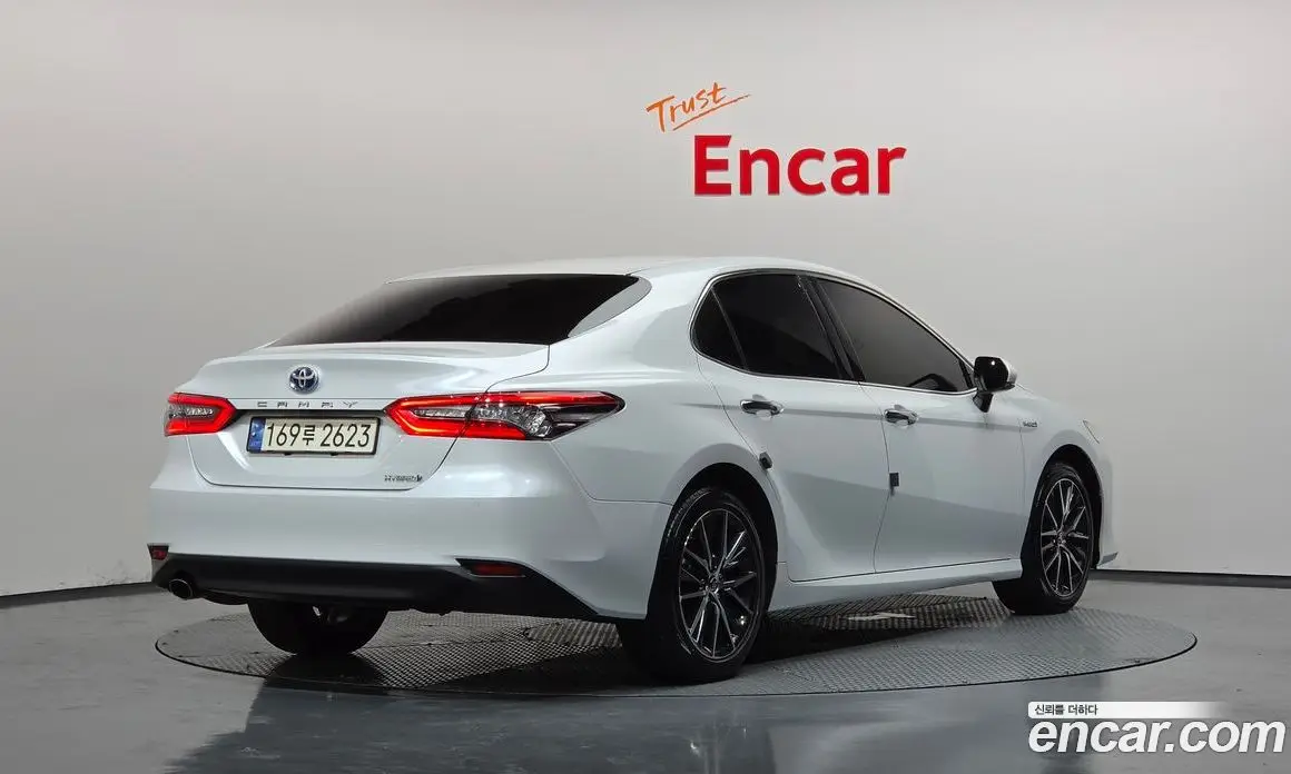 Toyota Camry 2024 2.5 автомат (гидро), фото 2 Toyota Camry 2024 2.5 автомат (гидро), фото 2