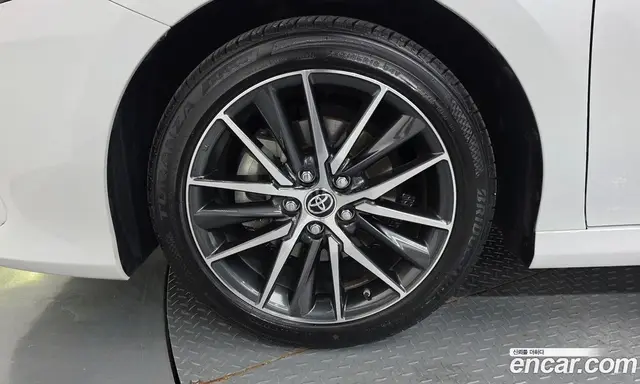 Toyota Camry 2024 2.5 автомат (гидро), миниатюра 5 Toyota Camry 2024 2.5 автомат (гидро), миниатюра 5