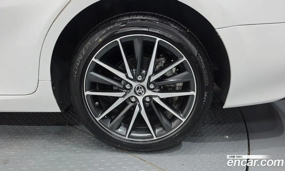 Toyota Camry 2024 2.5 автомат (гидро), фото 7 Toyota Camry 2024 2.5 автомат (гидро), фото 7