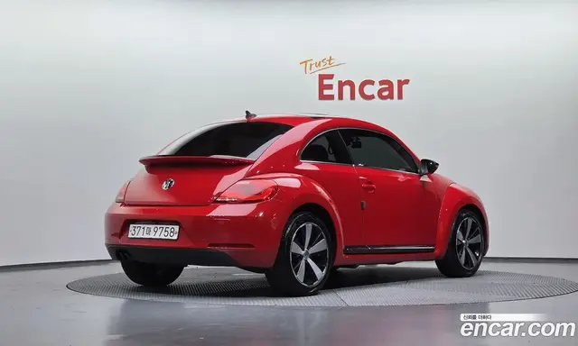 Volkswagen Beatle, 2015, 110 371 км