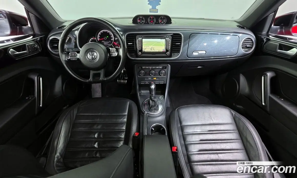 Volkswagen Beatle 2015 2.0 автомат (гидро), фото 9 Volkswagen Beatle 2015 2.0 автомат (гидро), фото 9