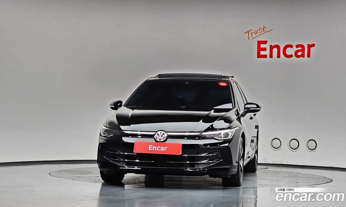 Volkswagen Golf 2025 2.0 автомат (гидро), фото 3 Volkswagen Golf 2025 2.0 автомат (гидро), фото 3