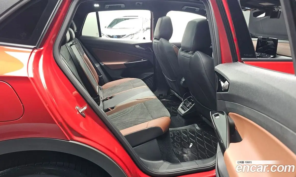 Volkswagen ID.4 2023 0.2 автомат (гидро), фото 17