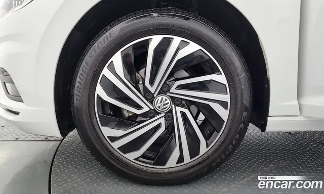 Volkswagen Jetta 2021 1.4 автомат (гидро), миниатюра 5